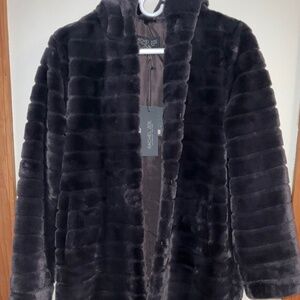 Women’s faux fur coat